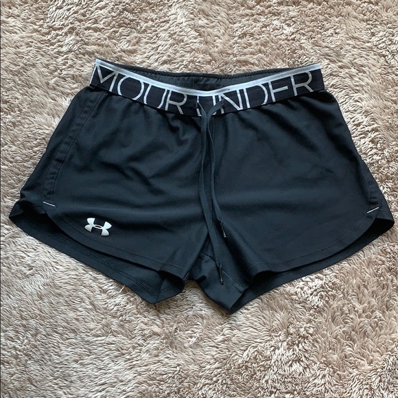 Under Armour Pants - Under Armour Loose Black Shorts